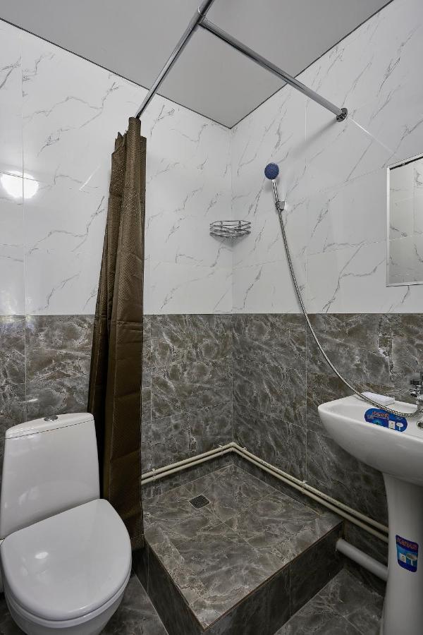 Апарт 33 Aparthotel Almaty Exterior photo