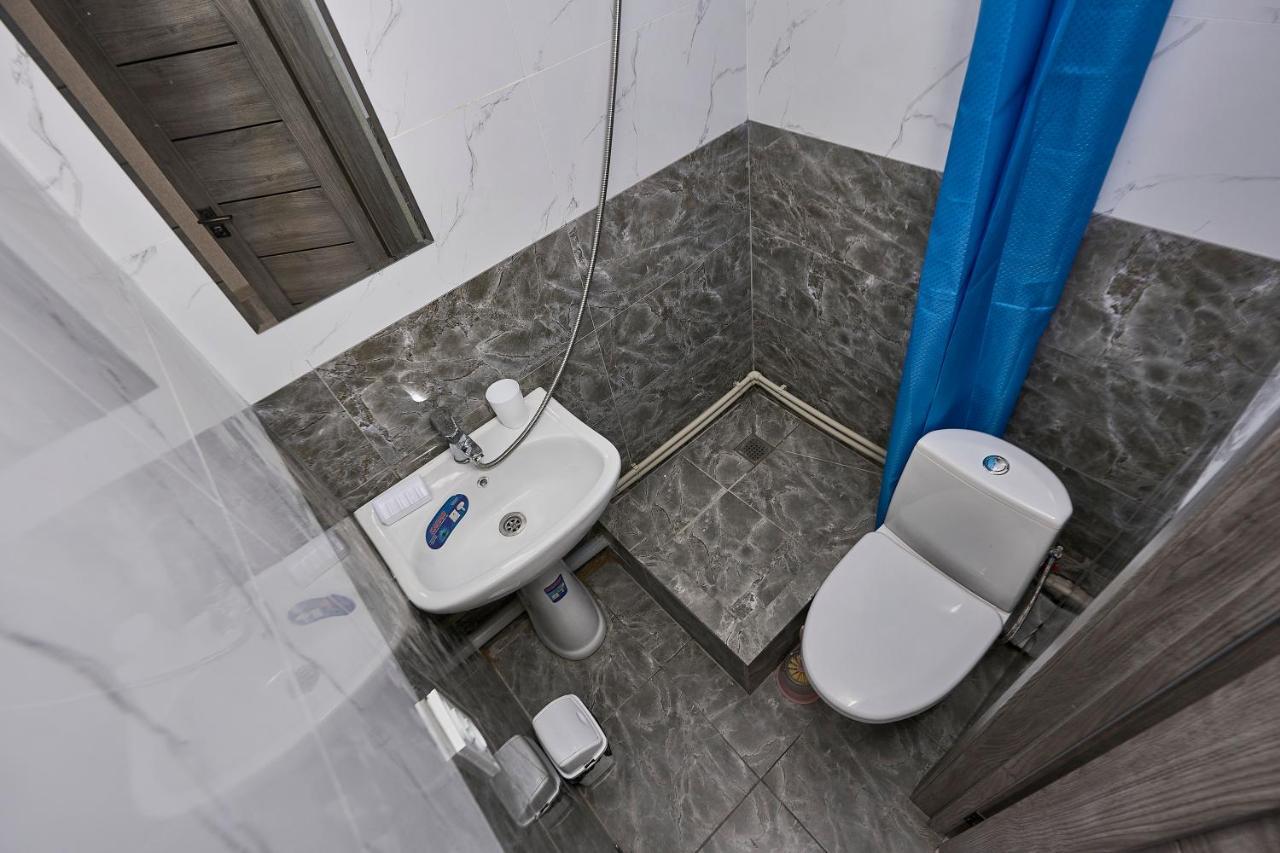 Апарт 33 Aparthotel Almaty Exterior photo