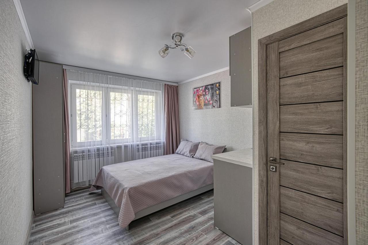 Апарт 33 Aparthotel Almaty Exterior photo