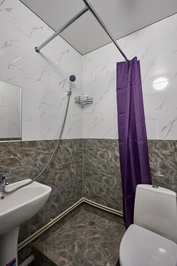 Апарт 33 Aparthotel Almaty Exterior photo